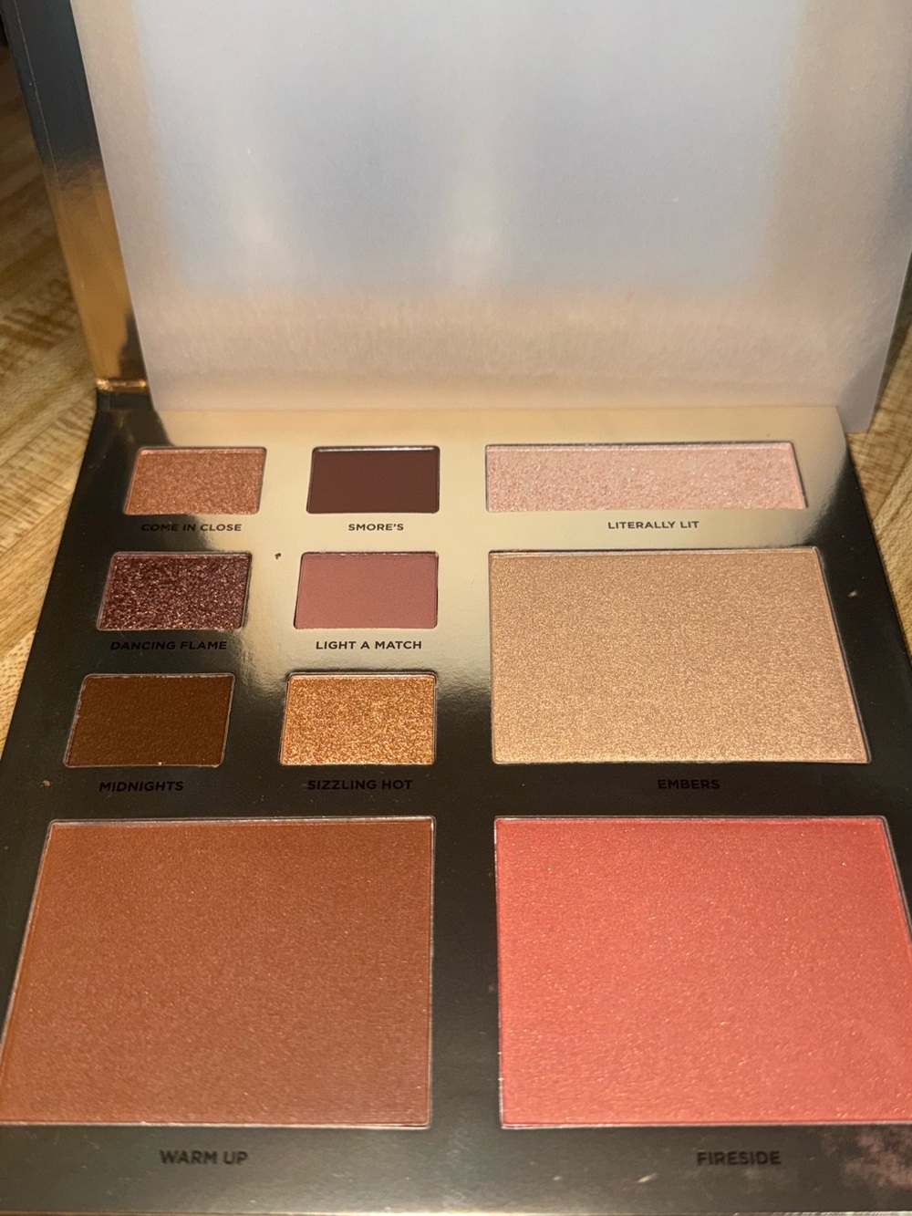 ICONIC London Warm Bronze & Peach Eyeshadow and Face Palette